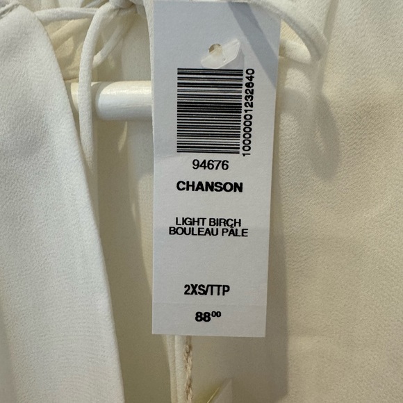 NWT Aritzia top - Picture 2 of 2